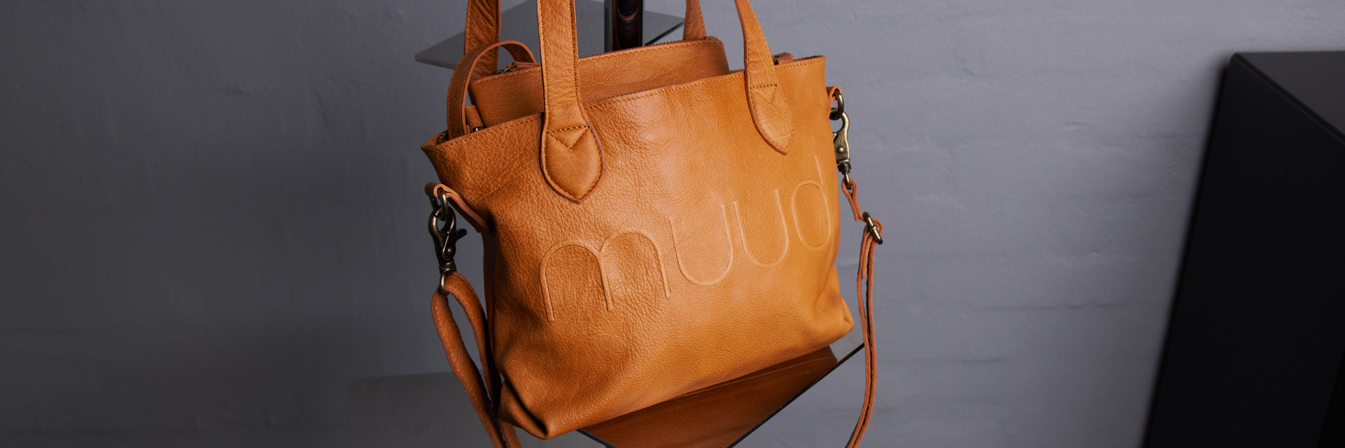 Our latest collection of leather bags accessories – Muudstore