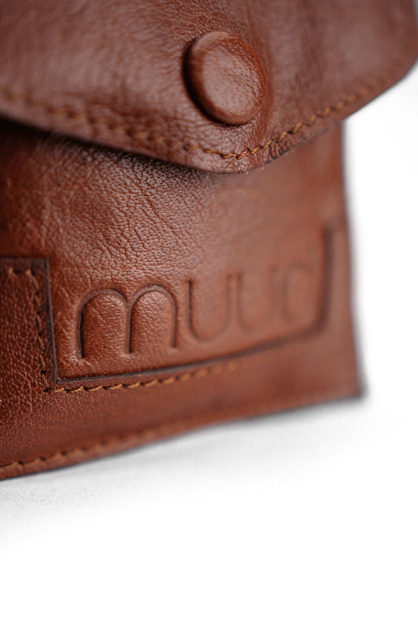 muud Bergen Case Knit Rich Brown