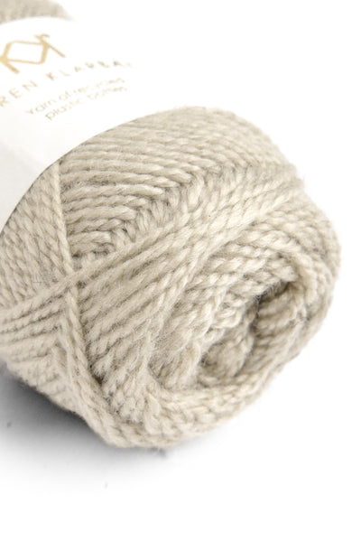 muud Bottle Yarn Yarn Nature White