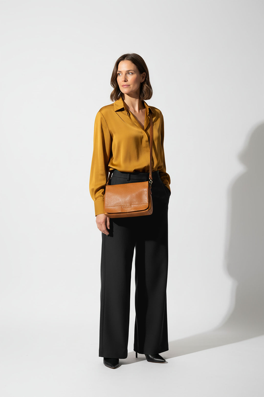 Fee Crossbody | Crafty Needle Case in Style | muud – Muudstore