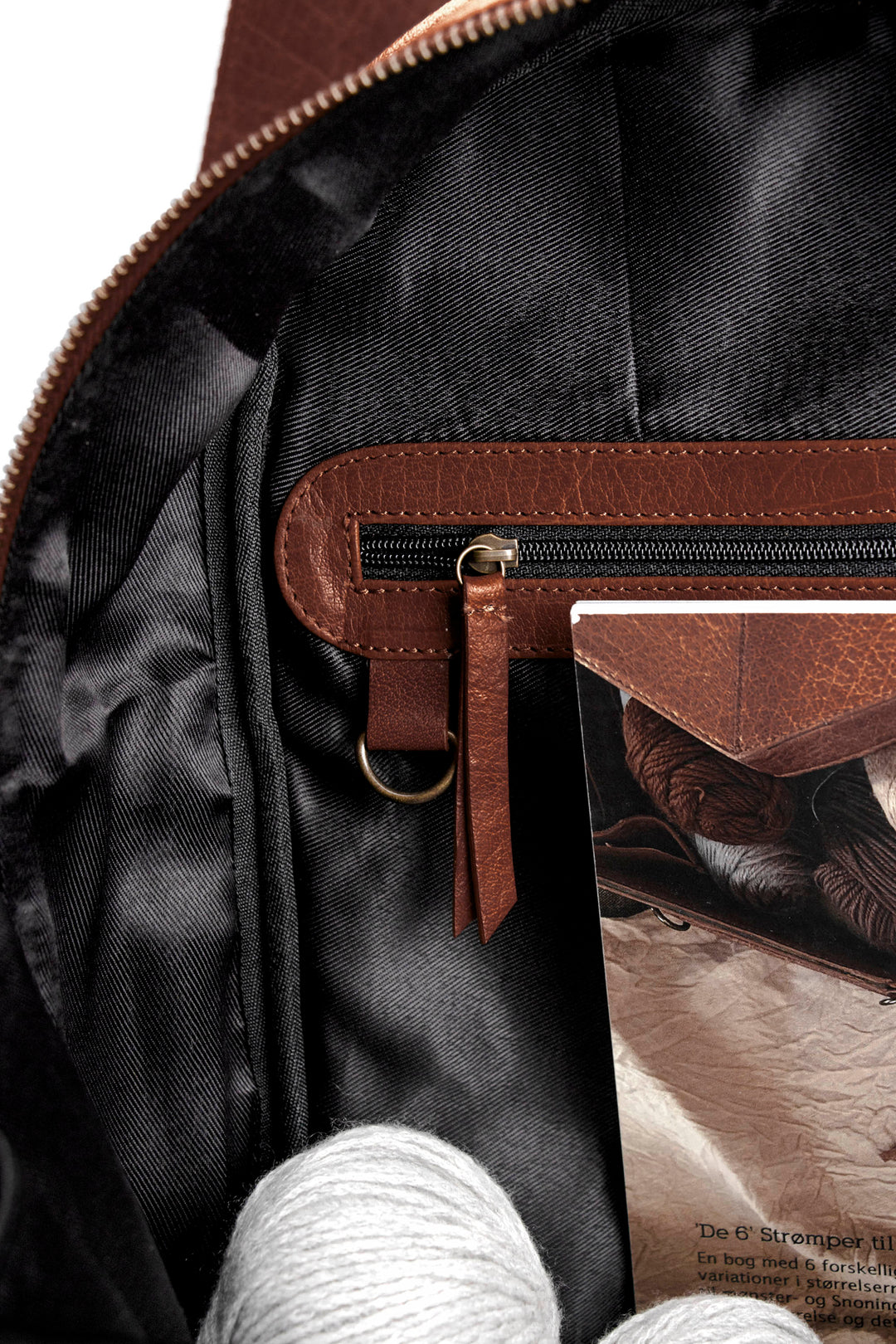 Gwen Sling Bag – Muudstore