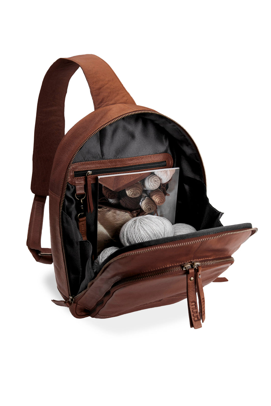 Gwen_Sling_Bag-Pre-news-2091-