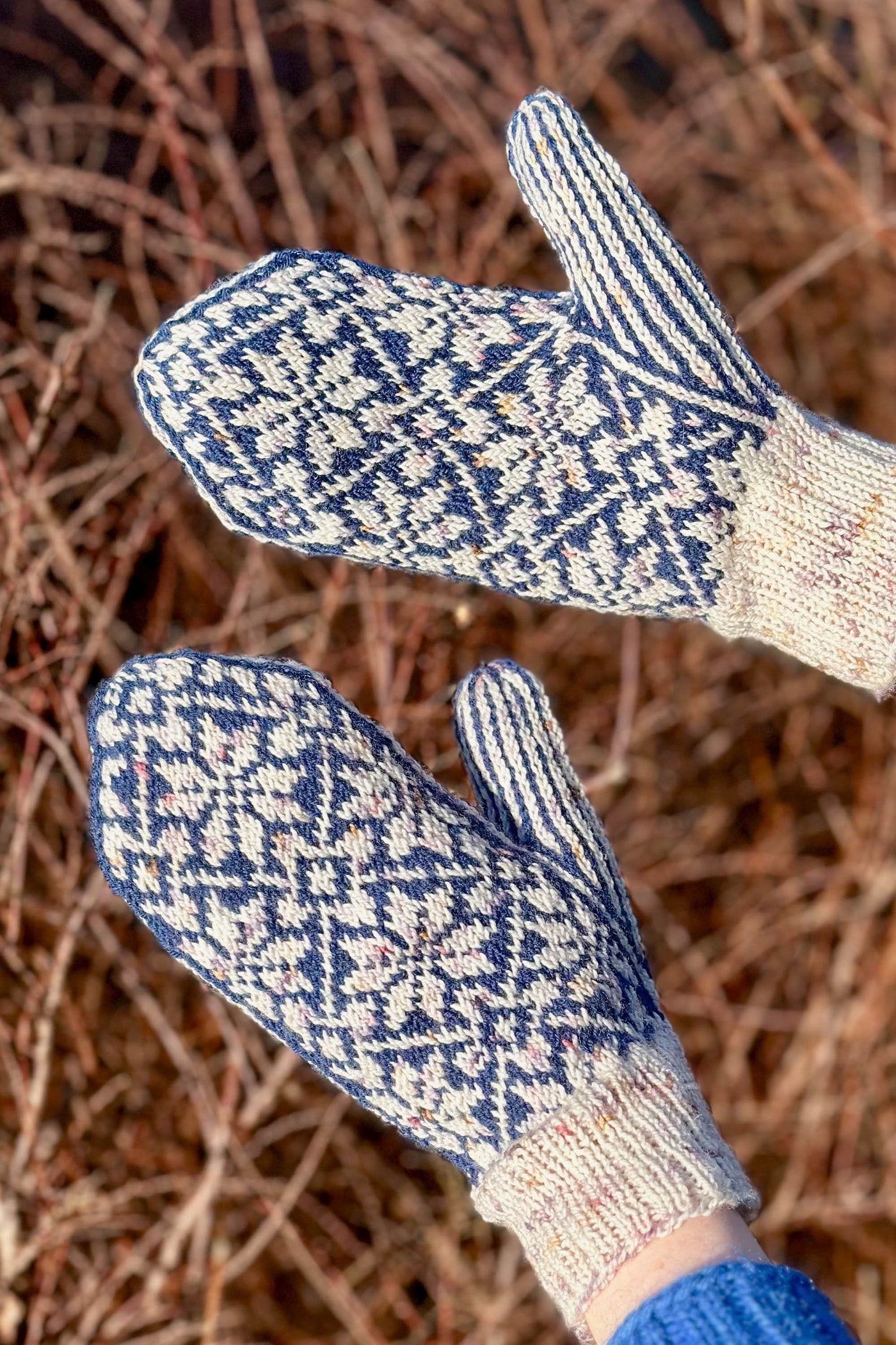 muud Nora Mittens Pattern Pattern