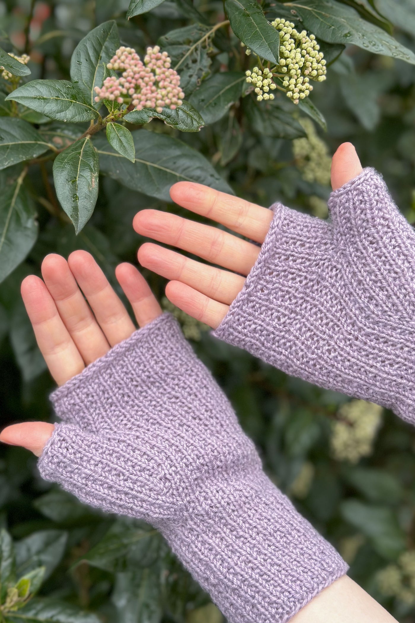 muud Seed Gloves Pattern Pattern