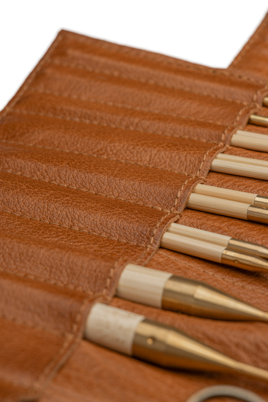 【新品】TLS KNIT CASE Stockholm Needle Case | Handmade Leather Case | muud – Muudstore
