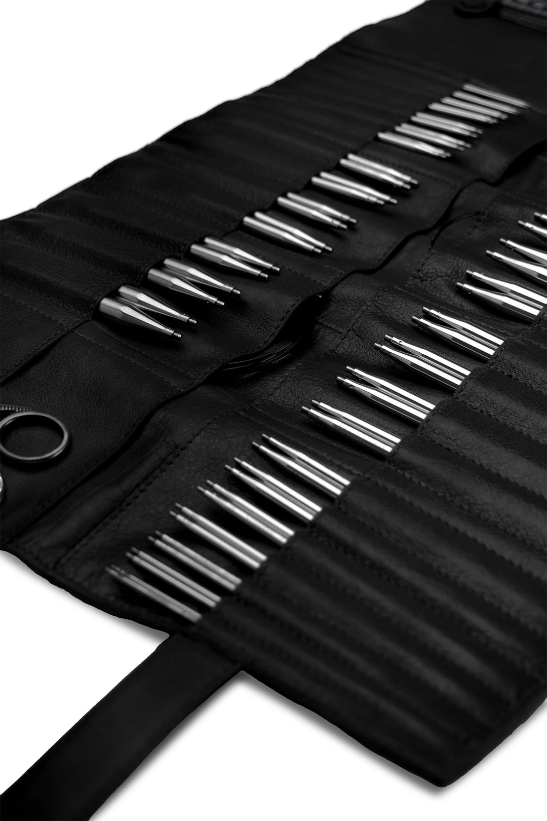 Stockholm XL | Leather knitting needle organiser | Muud – Muudstore